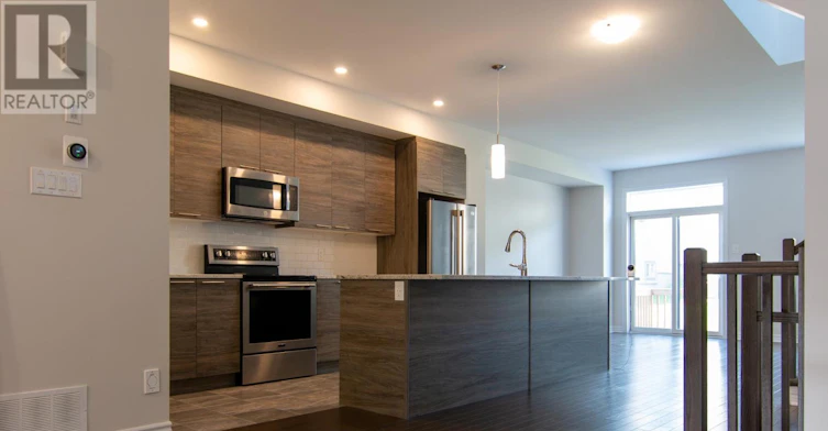 1022 Kijik Crescent, Ottawa, ON, K1X 1G6 - 5