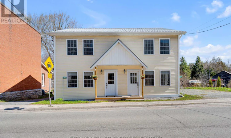 2829-2831 County 6 Rd Road