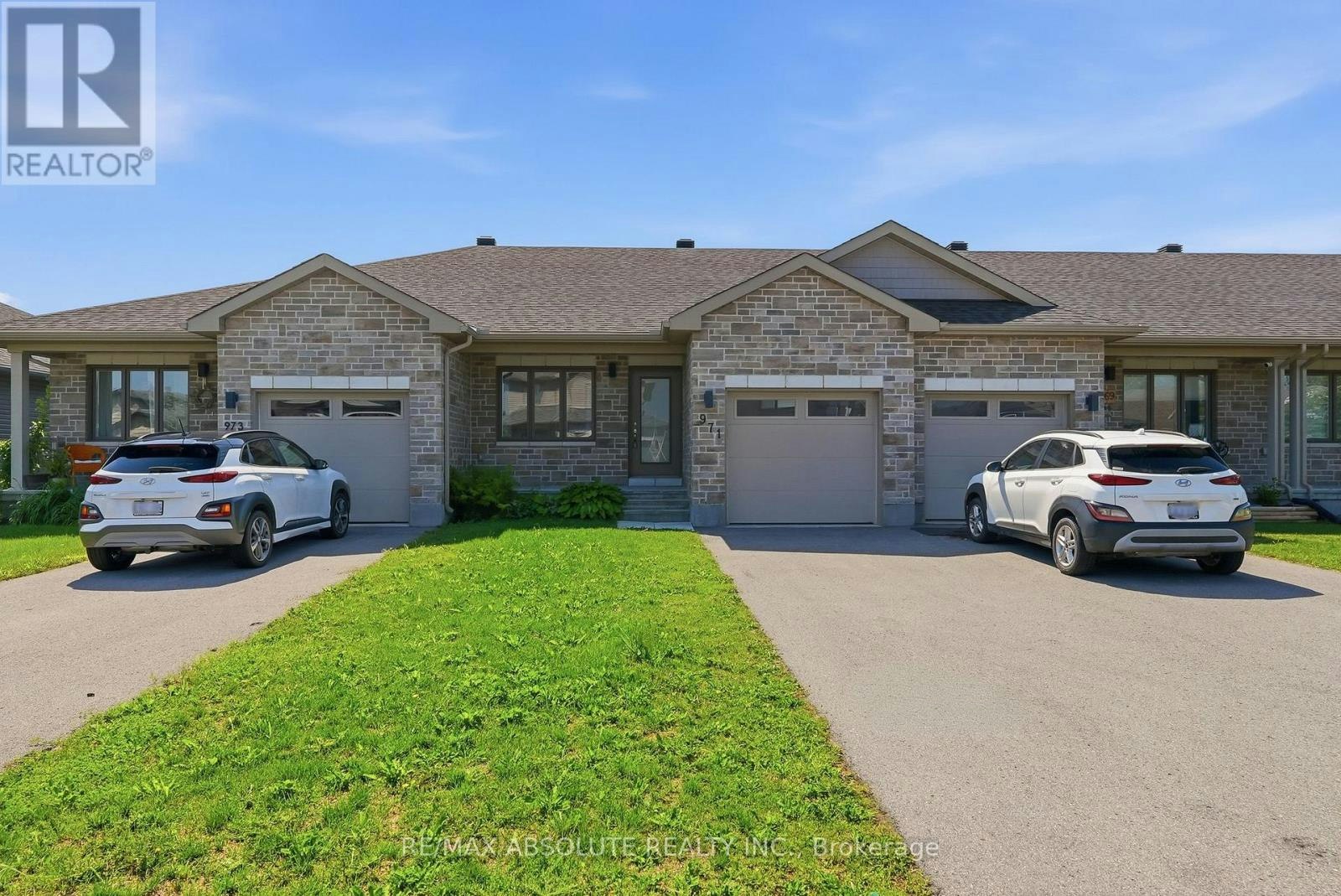 971 Leishman Drive, Mississippi Mills, ON, K0A 1A0
