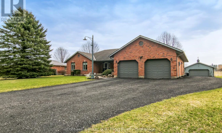 990 Norfolk County 21 Road Road
