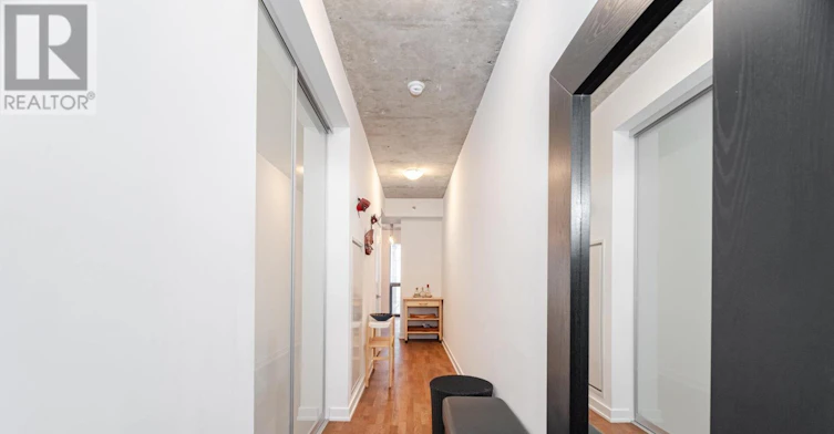 301-15 Beverley Street, Toronto, ON, M5T 1X8 - 9