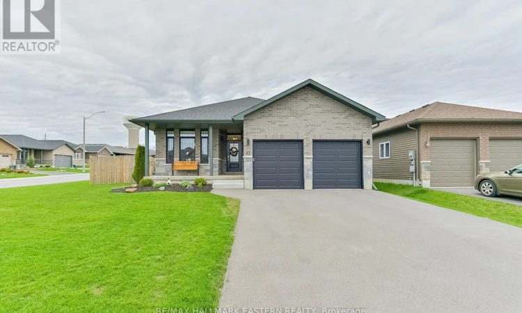 97 Northumberland Boulevard