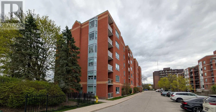 604-77 Baseline Road W, London, ON, N6J 1V5