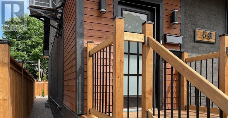 UPPER-58 Rosslyn Avenue N, Hamilton, ON, L8L 7P4 - 2