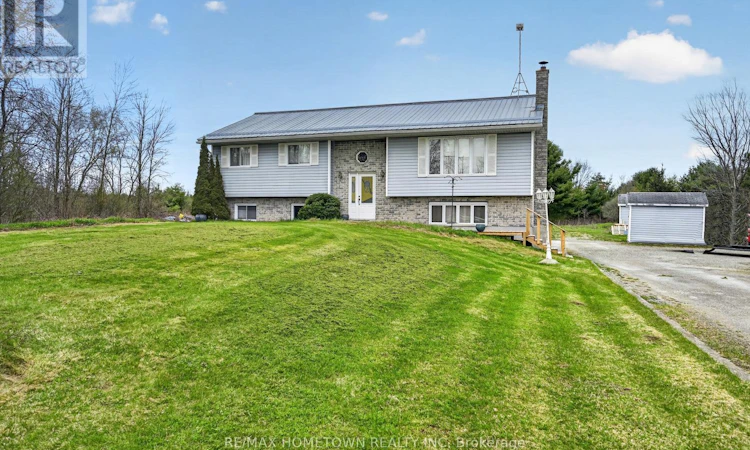 16 Graham Lake Road