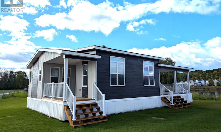 44-3282 Ogdens Beach Road