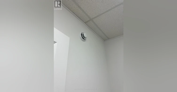 B105-206 Carlton Street, Toronto, ON, M5A 2L1 - 5