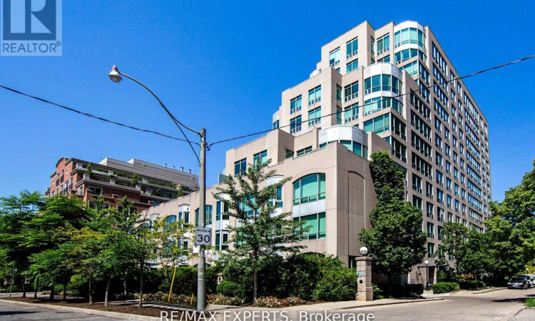 1006-942 Yonge Street