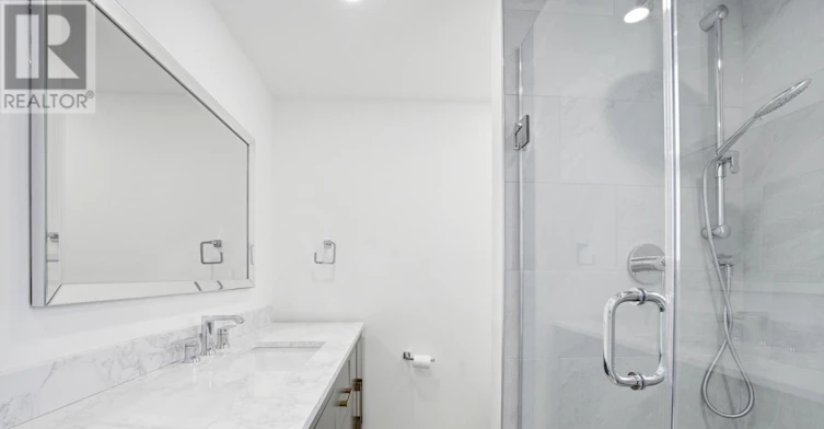 UPPER-24 Glenburn Avenue, Toronto, ON, M4B 2X2 - 16