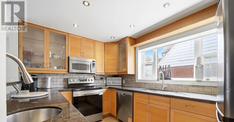 UPPER-24 Glenburn Avenue, Toronto, ON, M4B 2X2 - 7