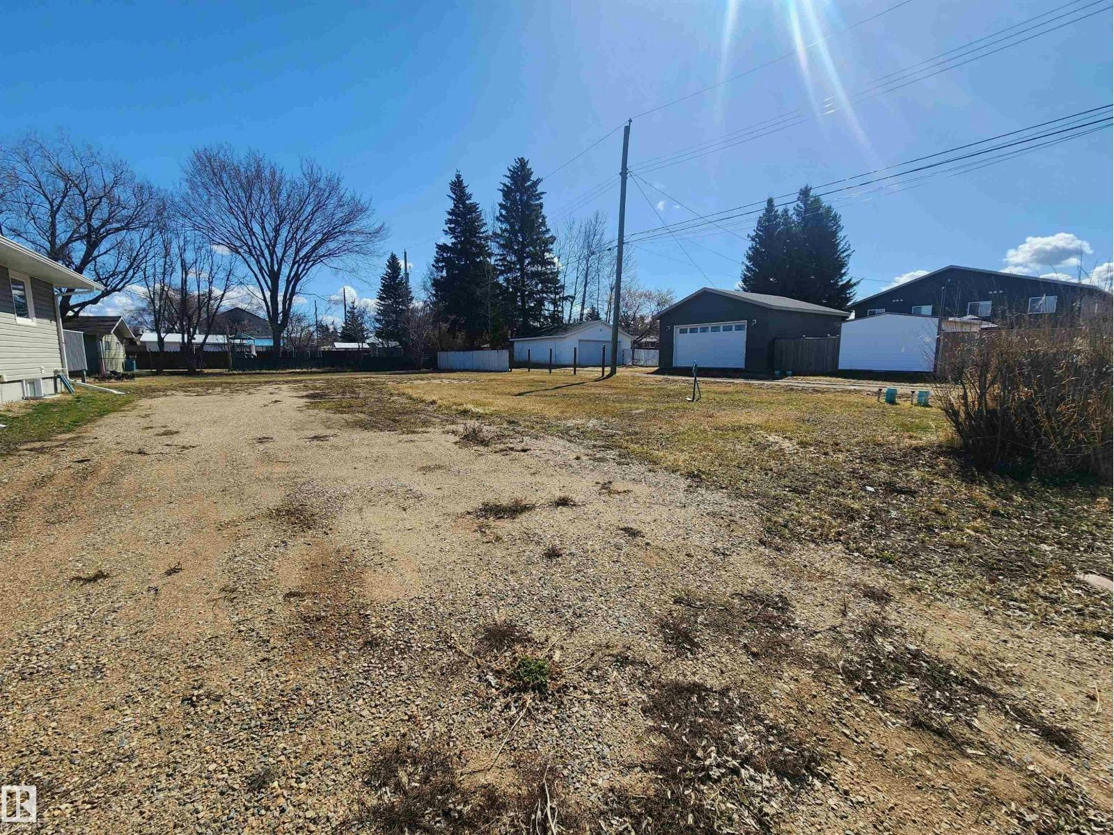 5007 58 Street, Cold Lake, AB, T9M 1S5