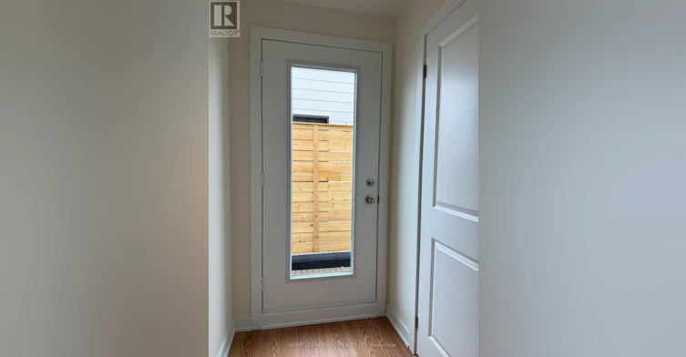 212-15100 Yonge Street, Aurora, ON, L4G 4C8 - 32