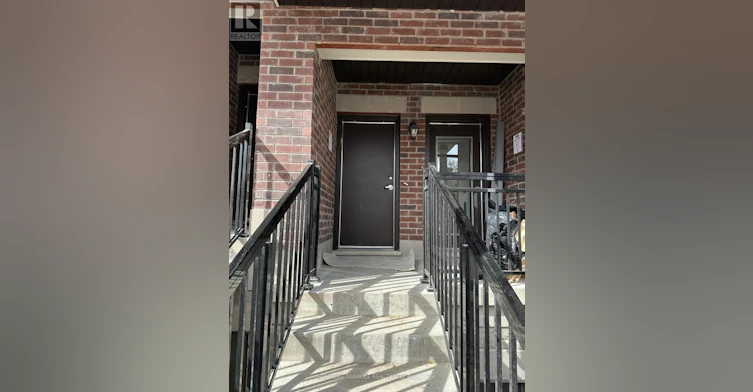212-15100 Yonge Street, Aurora, ON, L4G 4C8 - 3