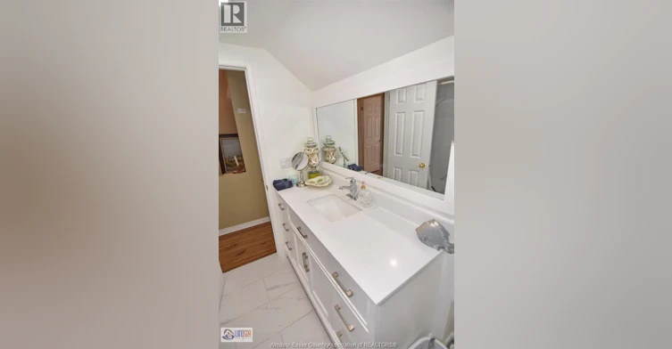 2471 Pillette, Windsor, ON, N8T 1P7 - 36