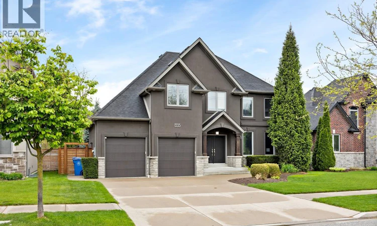 1335 Maple