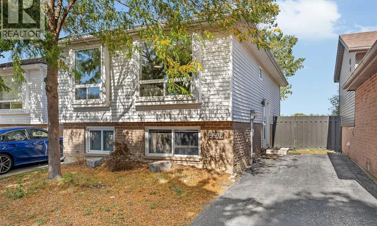5-9978 Forest Glade Court