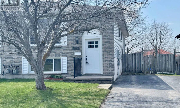 356 Owens Crescent