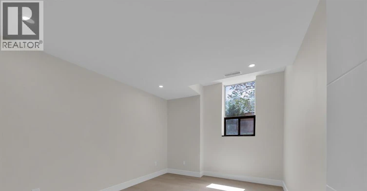 110-3177 Riverside Drive East, Windsor, ON, N8Y 1A5 - 7
