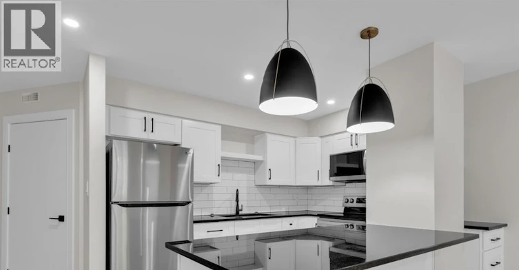 110-3177 Riverside Drive East, Windsor, ON, N8Y 1A5