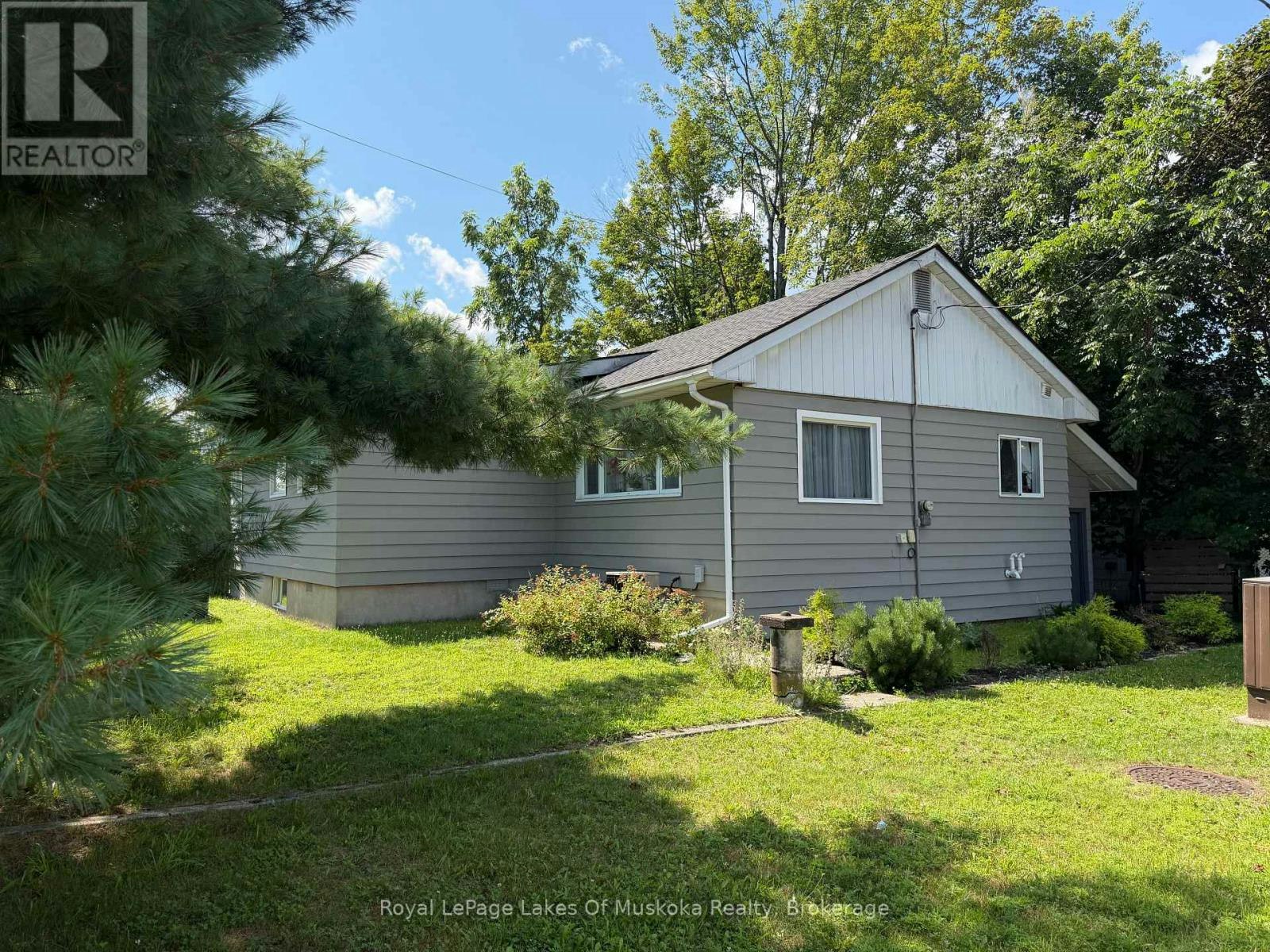 295 Bishop Street, Gravenhurst, ON, P1P 1J6