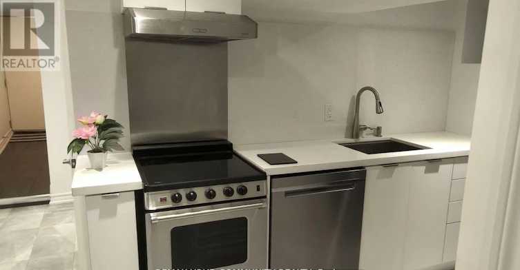 BSMT-761 Markham Street, Toronto, ON, M6G 2M4 - 9