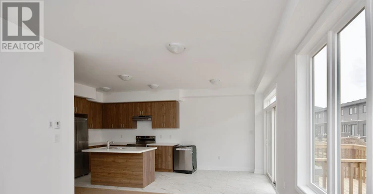 44 Barnyard Trail, Barrie, ON, L9J 0C2 - 10