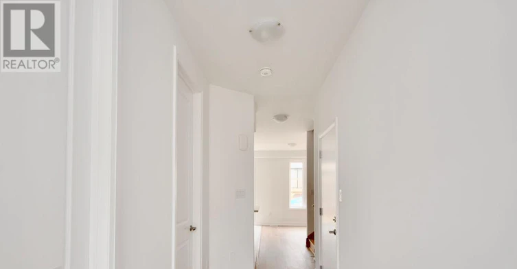 44 Barnyard Trail, Barrie, ON, L9J 0C2 - 3