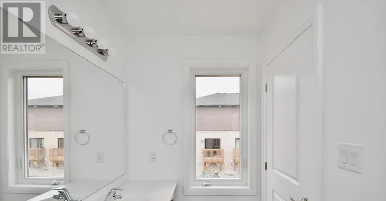 44 Barnyard Trail, Barrie, ON, L9J 0C2 - 20