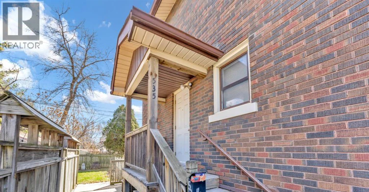 535 Pine Street, Windsor, ON, N9A 6E6 - 2
