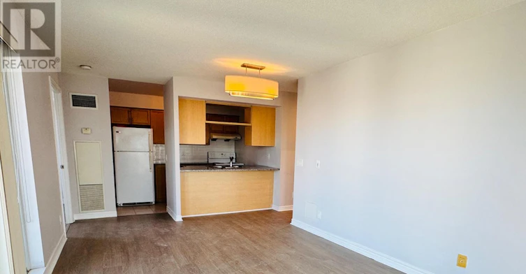 1102-70 Town Centre Court, Toronto, ON, M1P 4Y7 - 3
