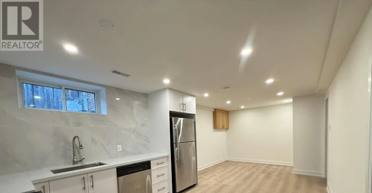 LOWER-50 Sherwood Forest Drive, Markham, ON, L3P 1P8 - 8