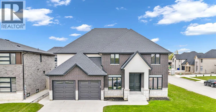 569 Holburn, Windsor, ON, N8X 0A3 - 2