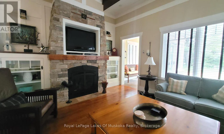 VILLA 2-5 1020 Week Birch Glen Road