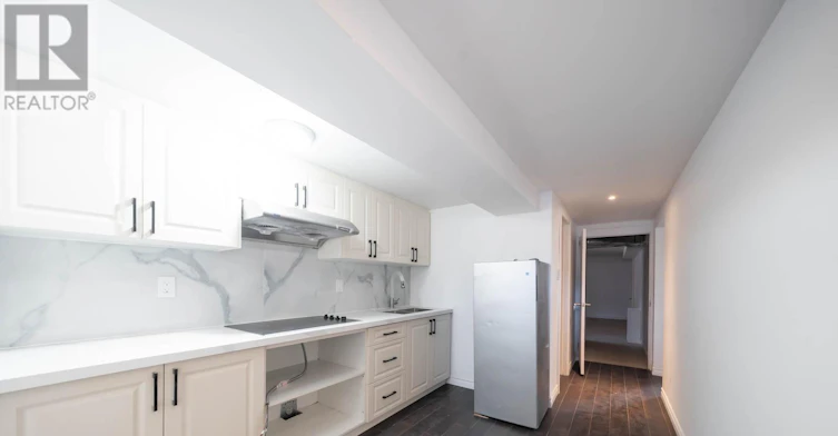 LOWER-46 Shrewsbury Square, Toronto, ON, M1T 1L2 - 7