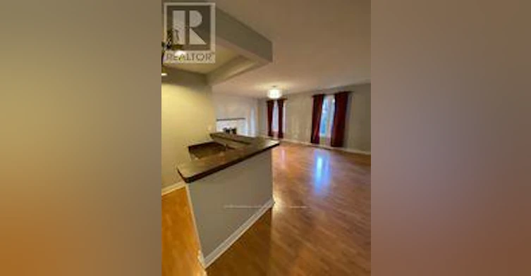 49 Highglen Avenue, Markham, ON, L3R 8P9 - 10