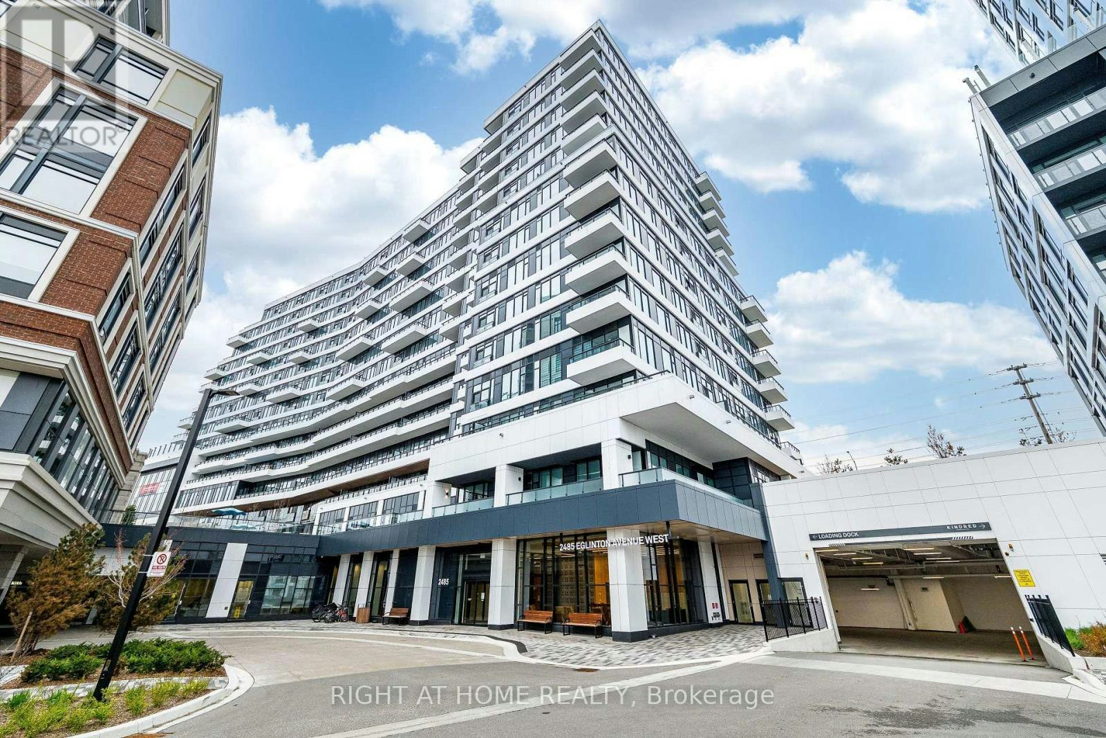 418-2485 Eglinton Avenue W, Mississauga, ON, L5W 2T1