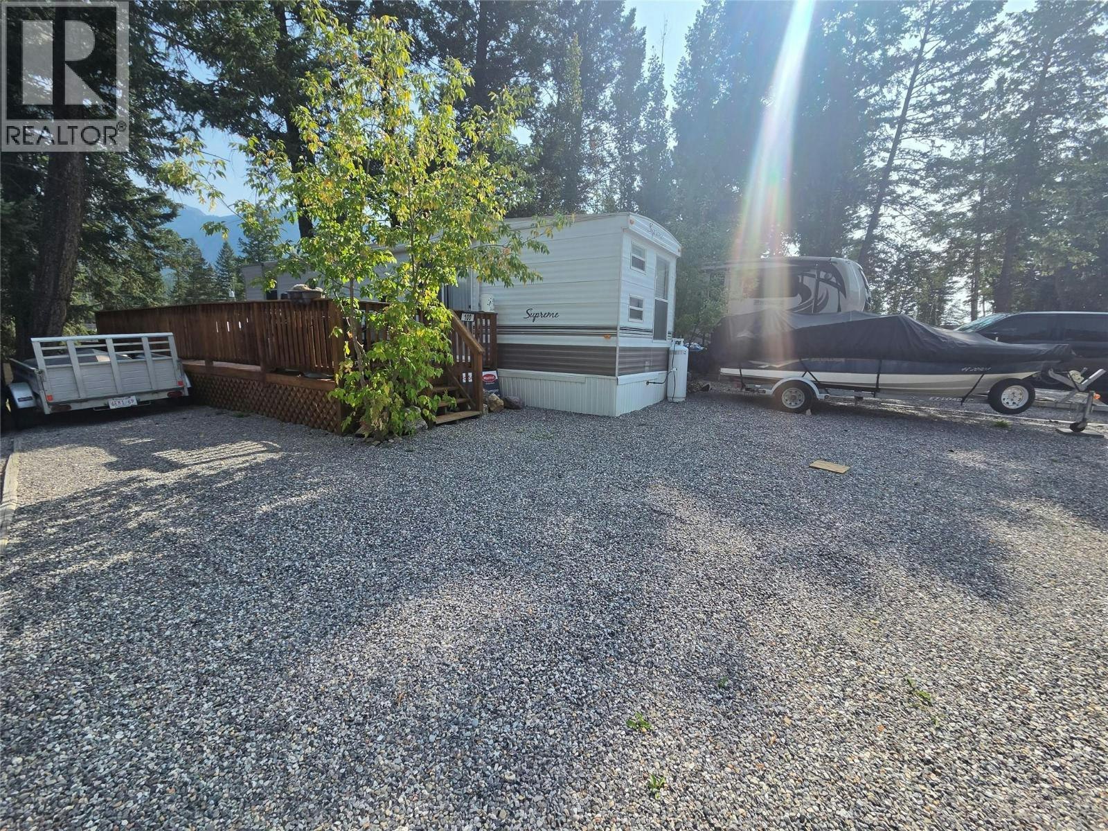 100-4868 Riverview Drive, Edgewater, BC, V0A 1E0