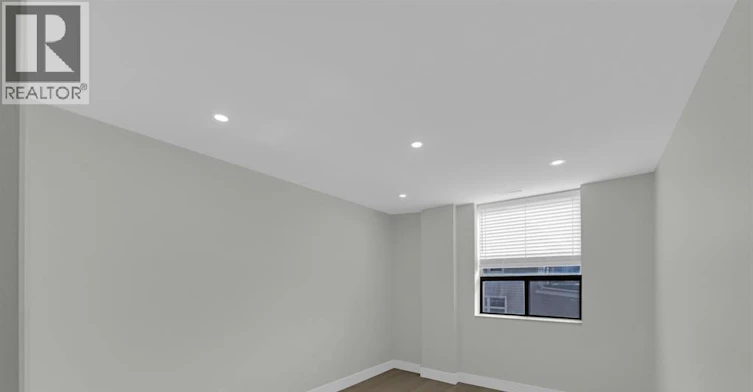 208-3177 Riverside Drive, Windsor, ON, N8Y 1A5 - 9