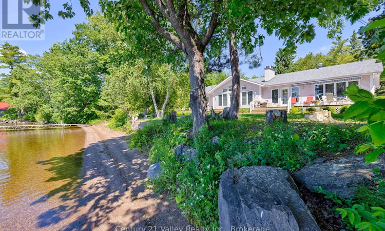 5377 Calabogie Road