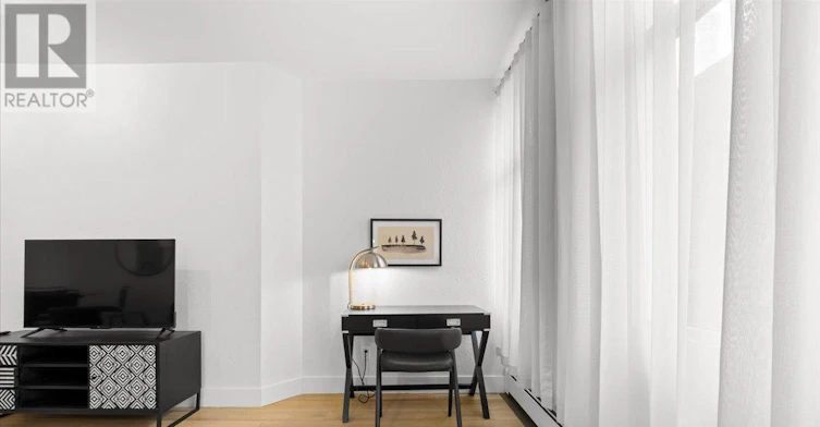 617-161 Laurier Avenue W, Ottawa, ON, K1P 5J2 - 9