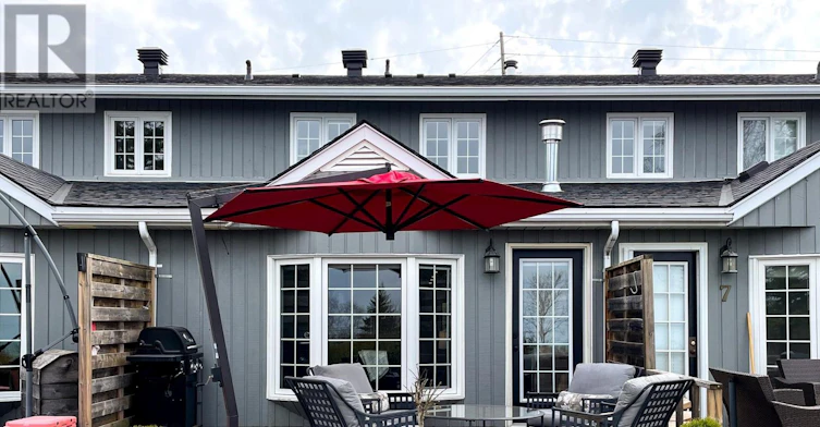 6-139 Lakeshore Road E, Blue Mountains, ON, L9Y 0N1