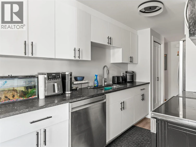103-4101 Alexis Park Drive, Vernon, BC, V1T 6H2 - 9