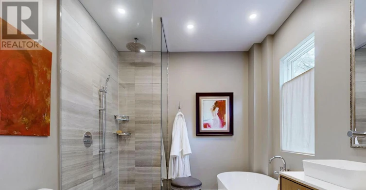 10 Webster Avenue, Toronto, ON, M5R 1N7 - 24