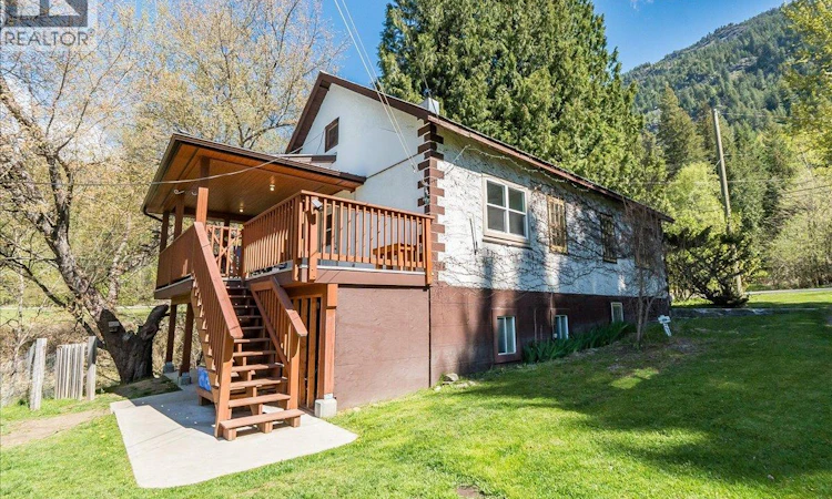 1448 Pass Creek Road