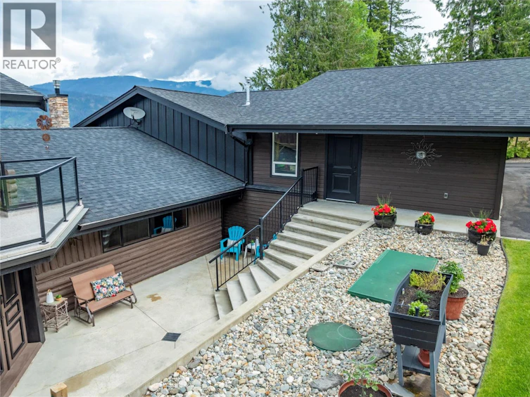 2609 Eagle Bay Road, Blind Bay, BC, V0E 1H1 - 10
