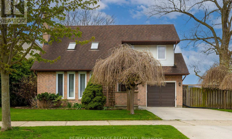 122 Barrydale Crescent