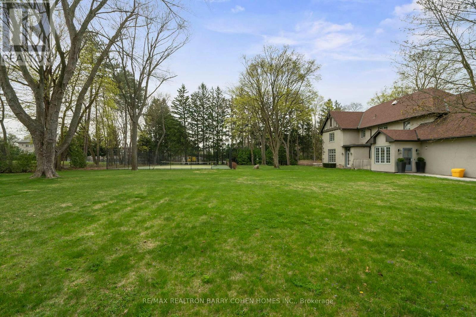 15 Park Lane Circle, Toronto, ON, M3B 1Z8 - 38