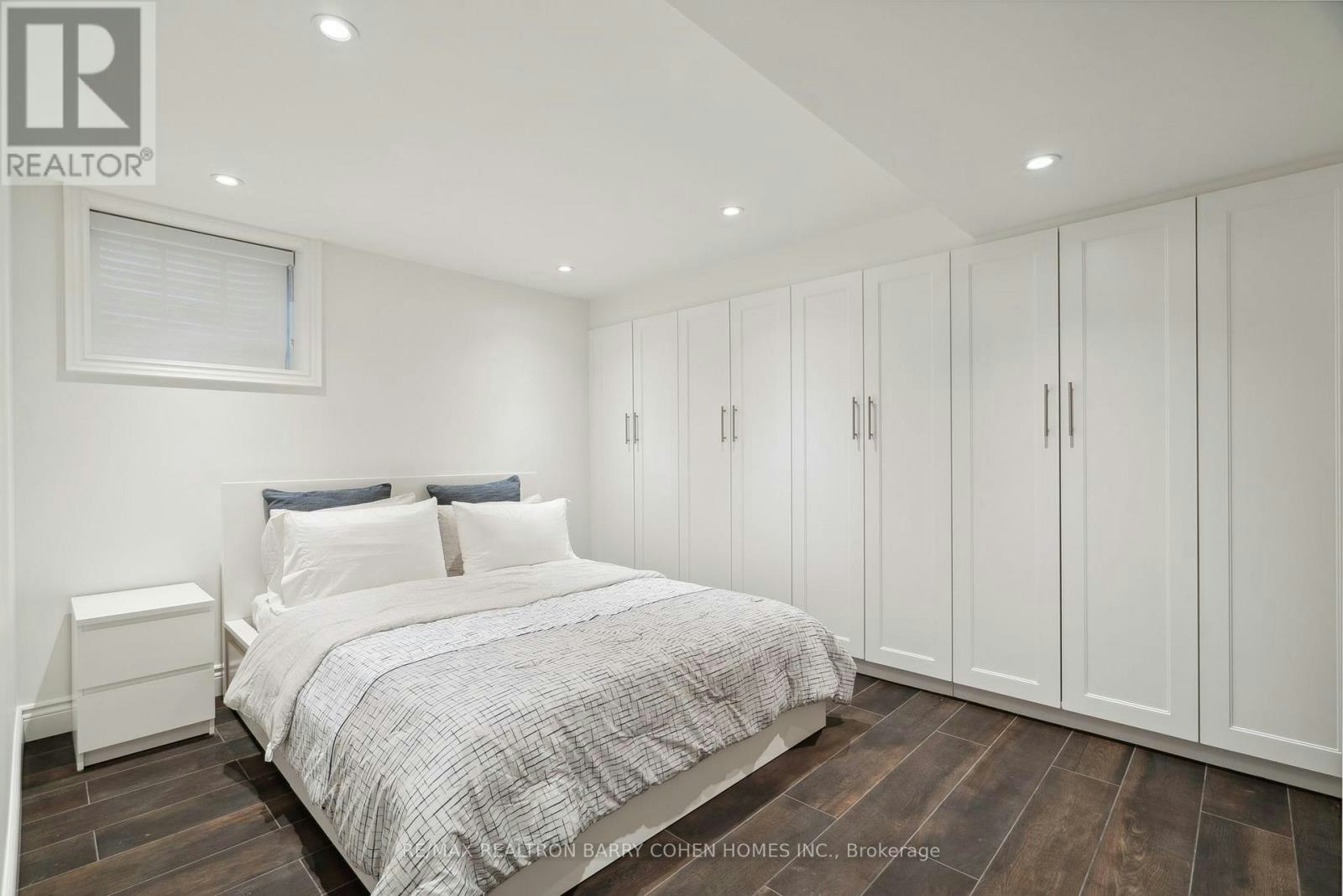 15 Park Lane Circle, Toronto, ON, M3B 1Z8 - 36
