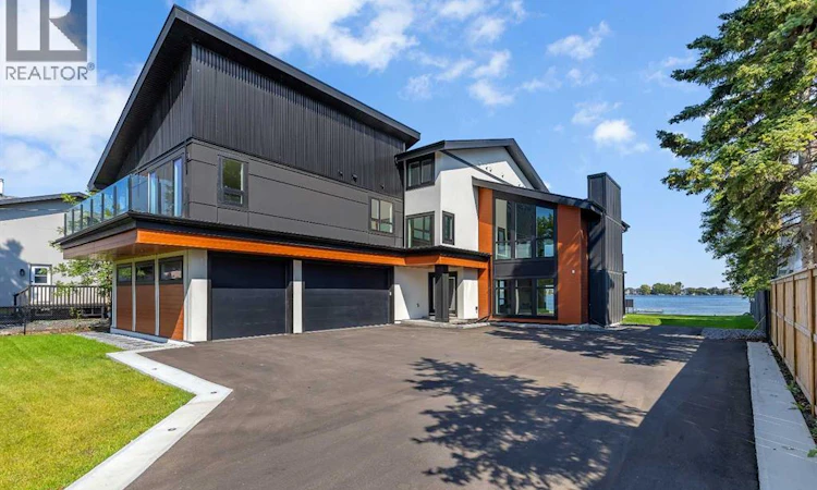 476 Chestermere Drive WEST