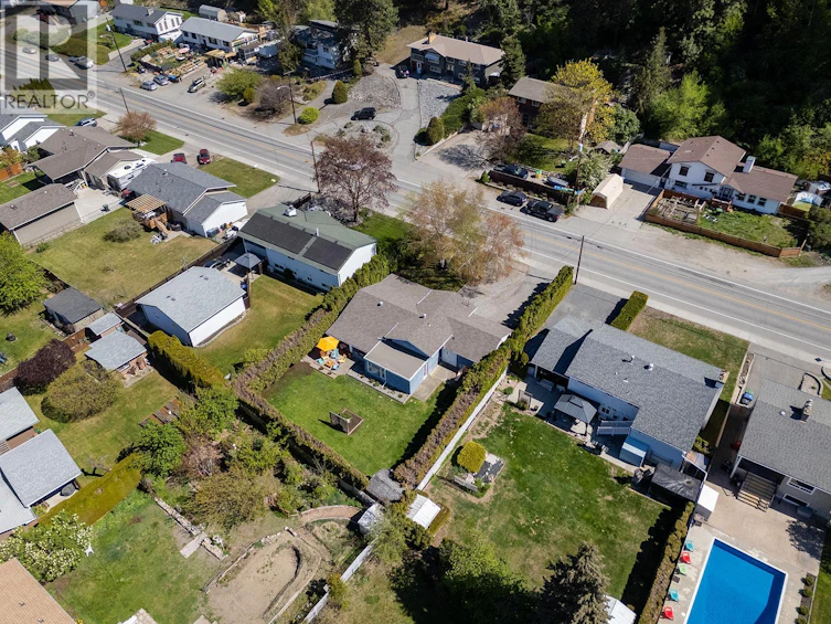 1650 S Hollywood Road, Kelowna, BC, V1X 4P3 - 45